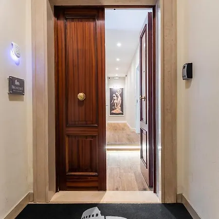 Briseide Boutique Colosseum Гостевой дом